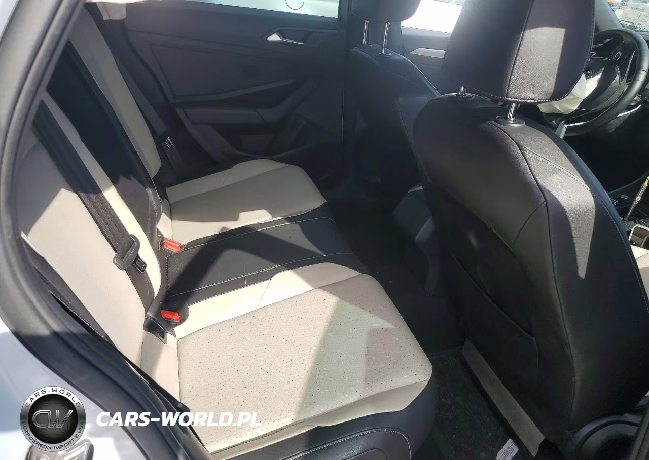 2019 Volkswagen Jetta S VIN:3VWC57BU6KM080909 - 10