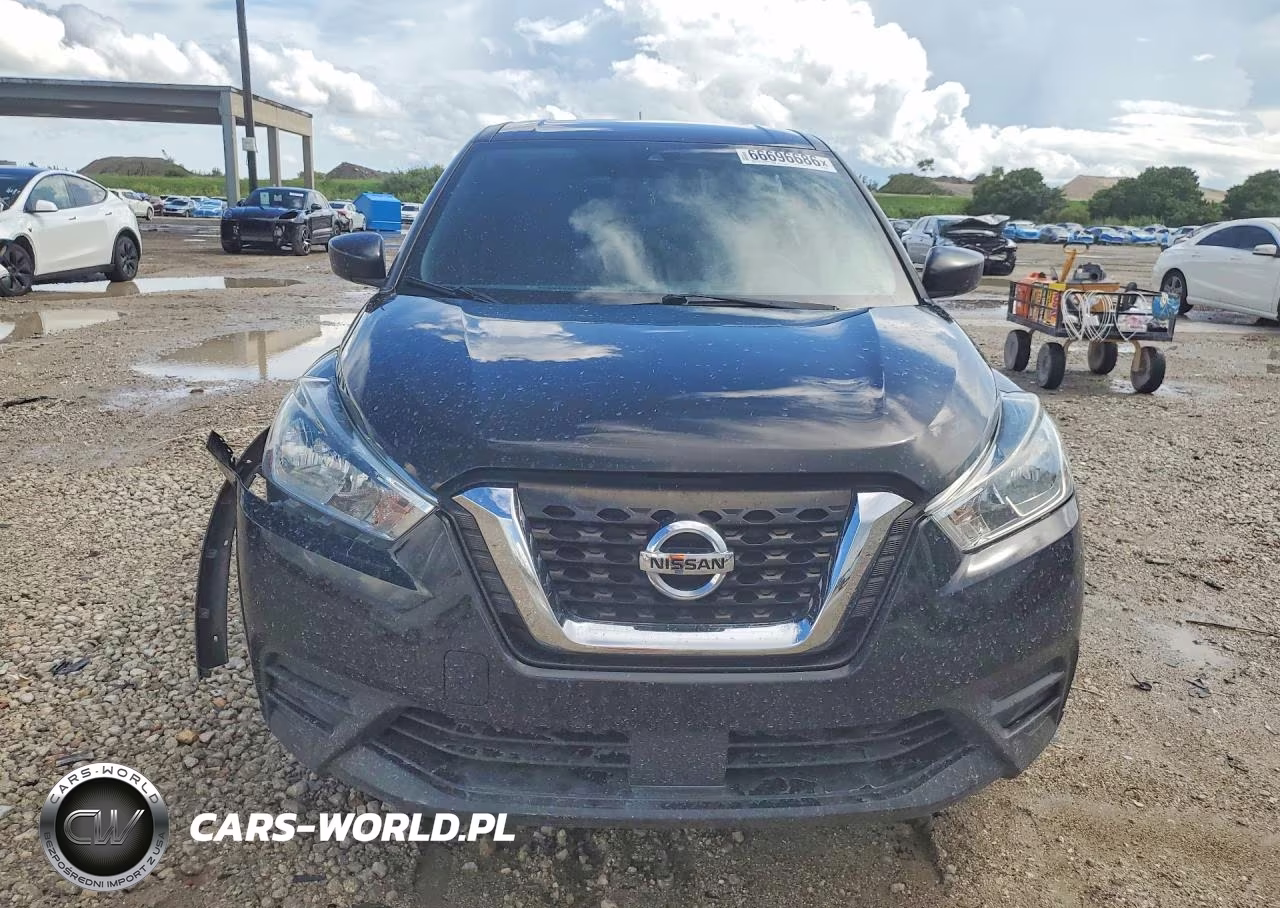 2020 Nissan Kicks S VIN:3N1CP5BVXLL504242 - 5