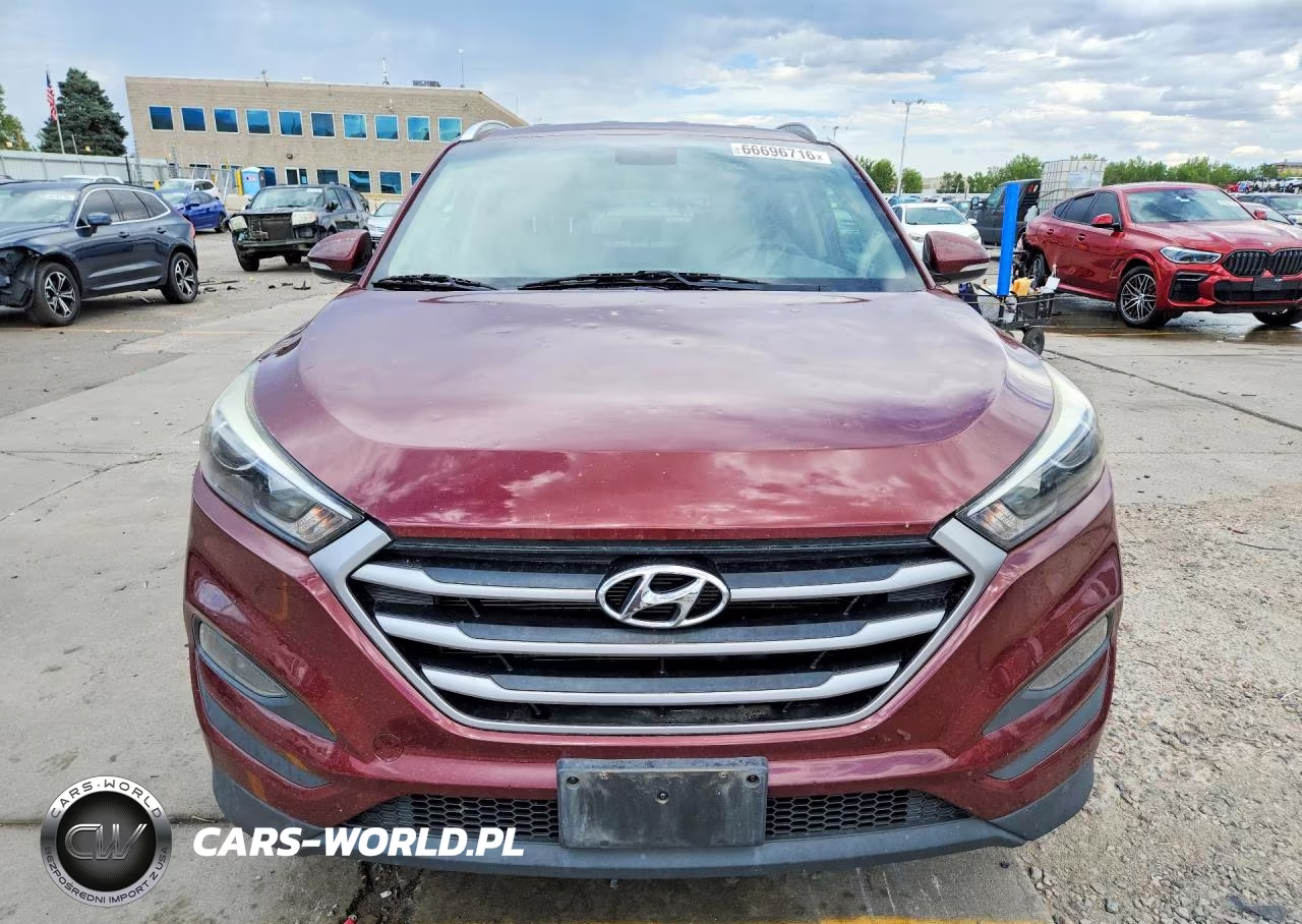 2017 Hyundai Tucson Se Plus VIN:KM8J3CA45HU478705 - 5