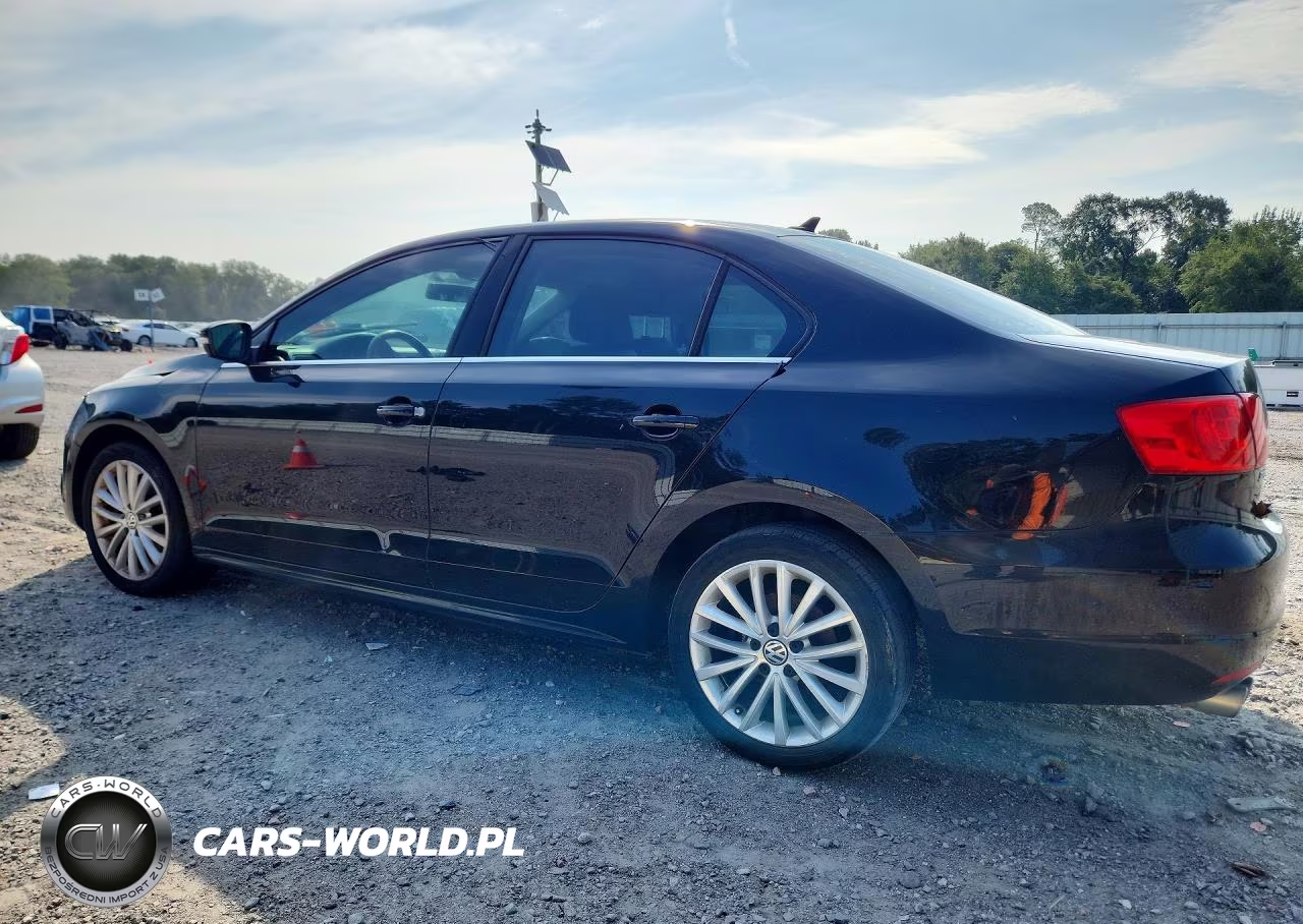 2011 Volkswagen Jetta Sel VIN:3VWLX7AJ2BM390637 - 2