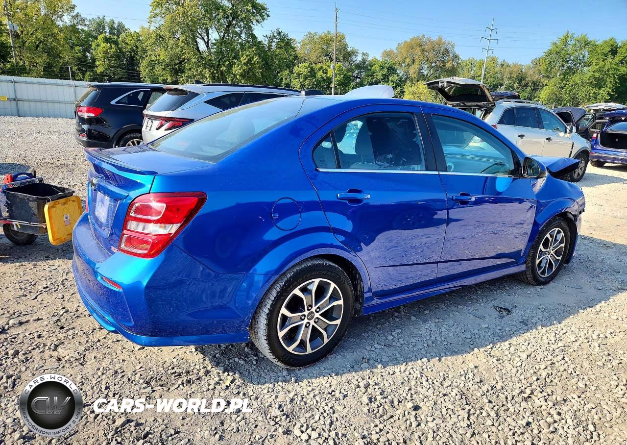 2020 Chevrolet Sonic Lt VIN:1G1JD5SB2L4104774 - 3