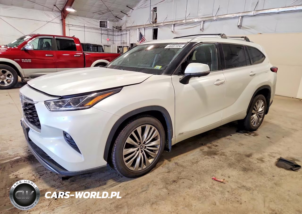 2023 Toyota Highlander Hybrid Platinum VIN:5TDEBRCH7PS109729 - 1
