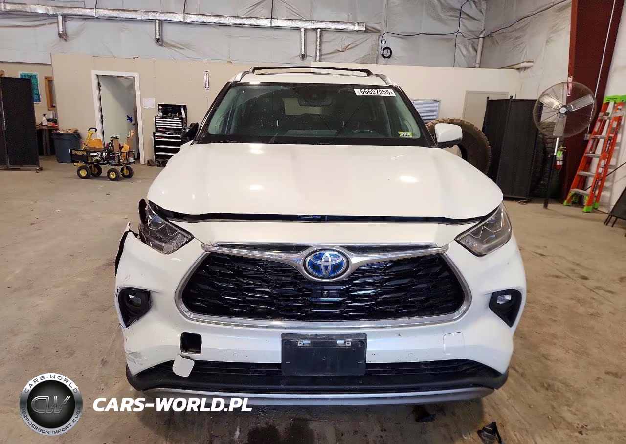 2023 Toyota Highlander Hybrid Platinum VIN:5TDEBRCH7PS109729 - 5