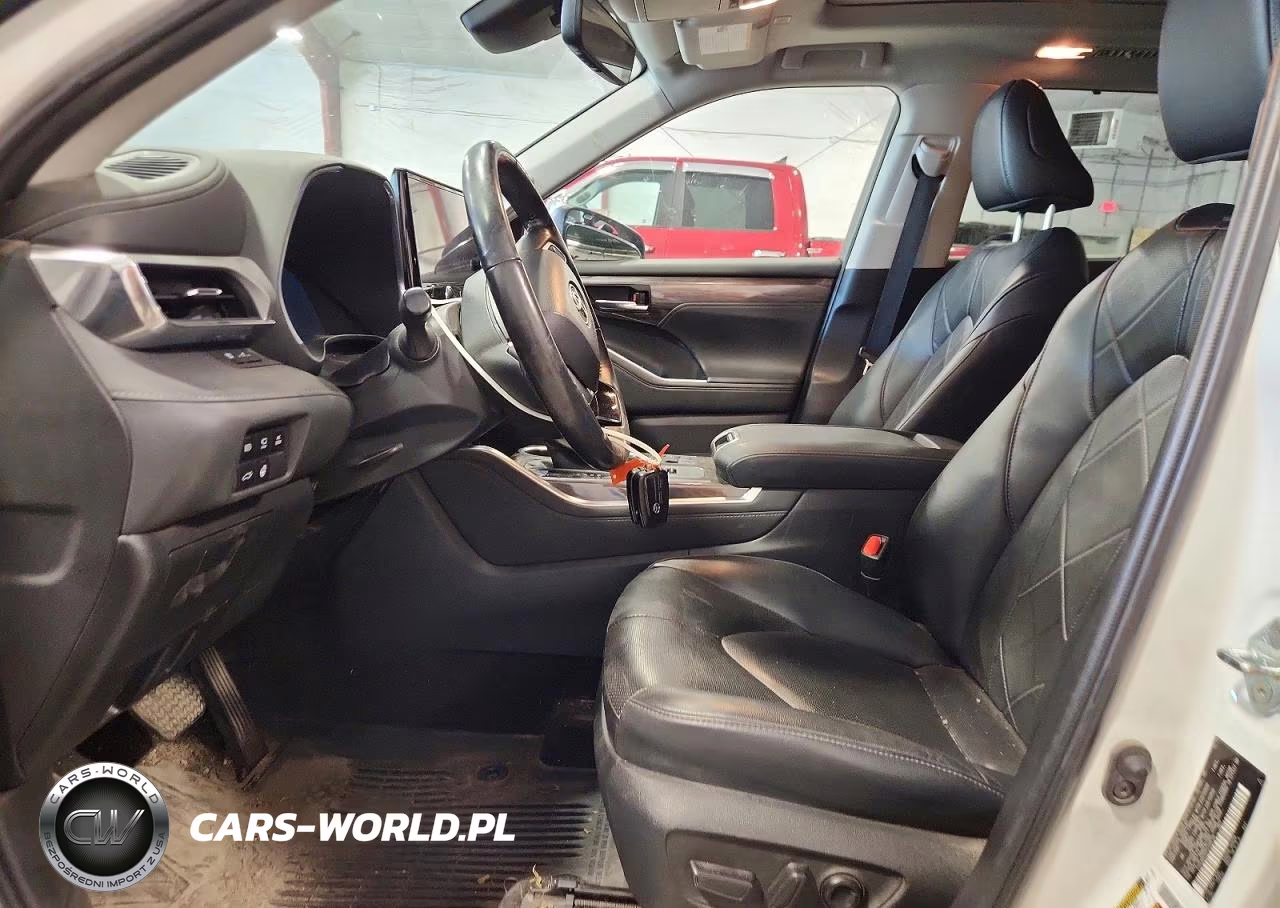 2023 Toyota Highlander Hybrid Platinum VIN:5TDEBRCH7PS109729 - 7