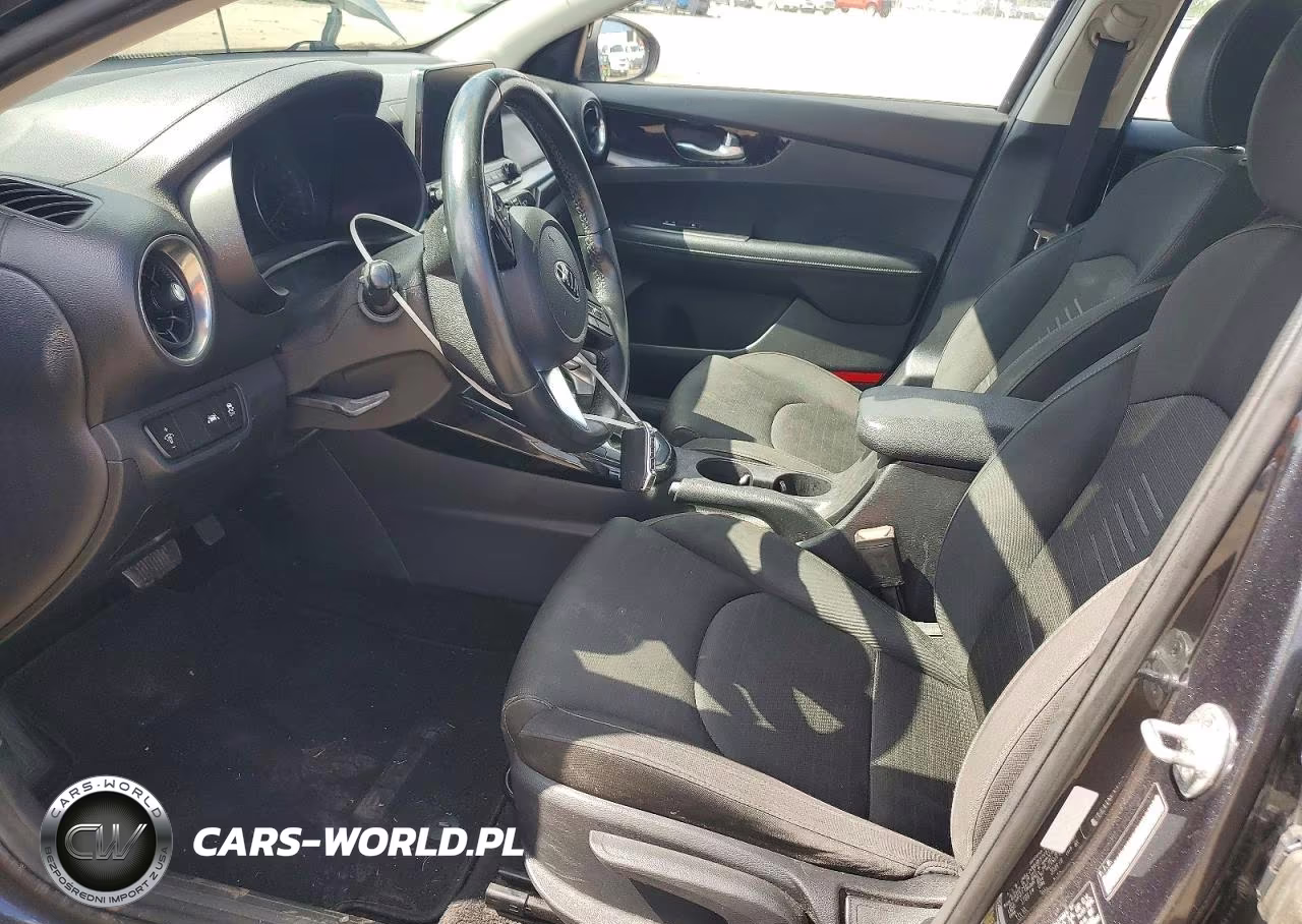2019 Kia Forte S VIN:3KPF34AD9KE062114 - 7