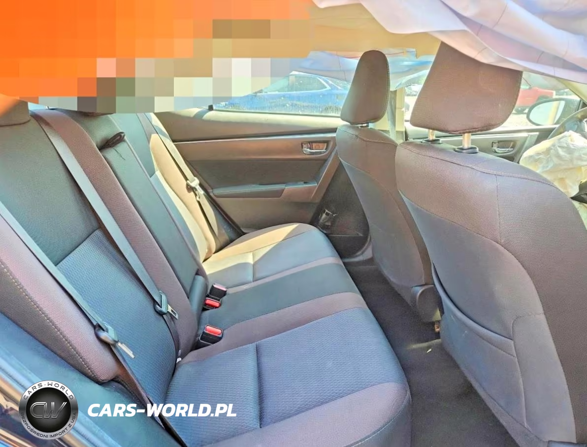 2018 Toyota Corolla Le VIN:2T1BURHE9JC056530 - 10