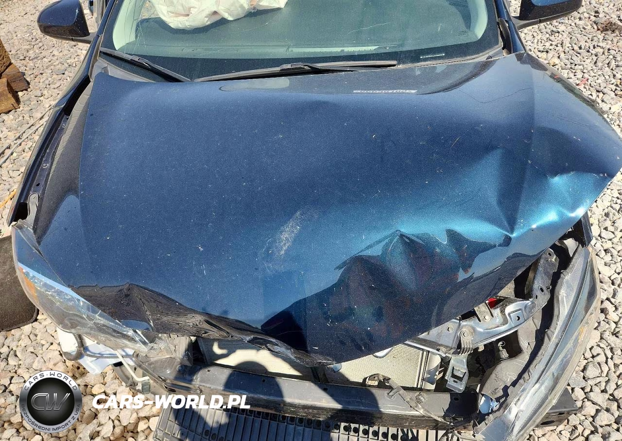 2018 Toyota Corolla Le VIN:2T1BURHE9JC056530 - 11