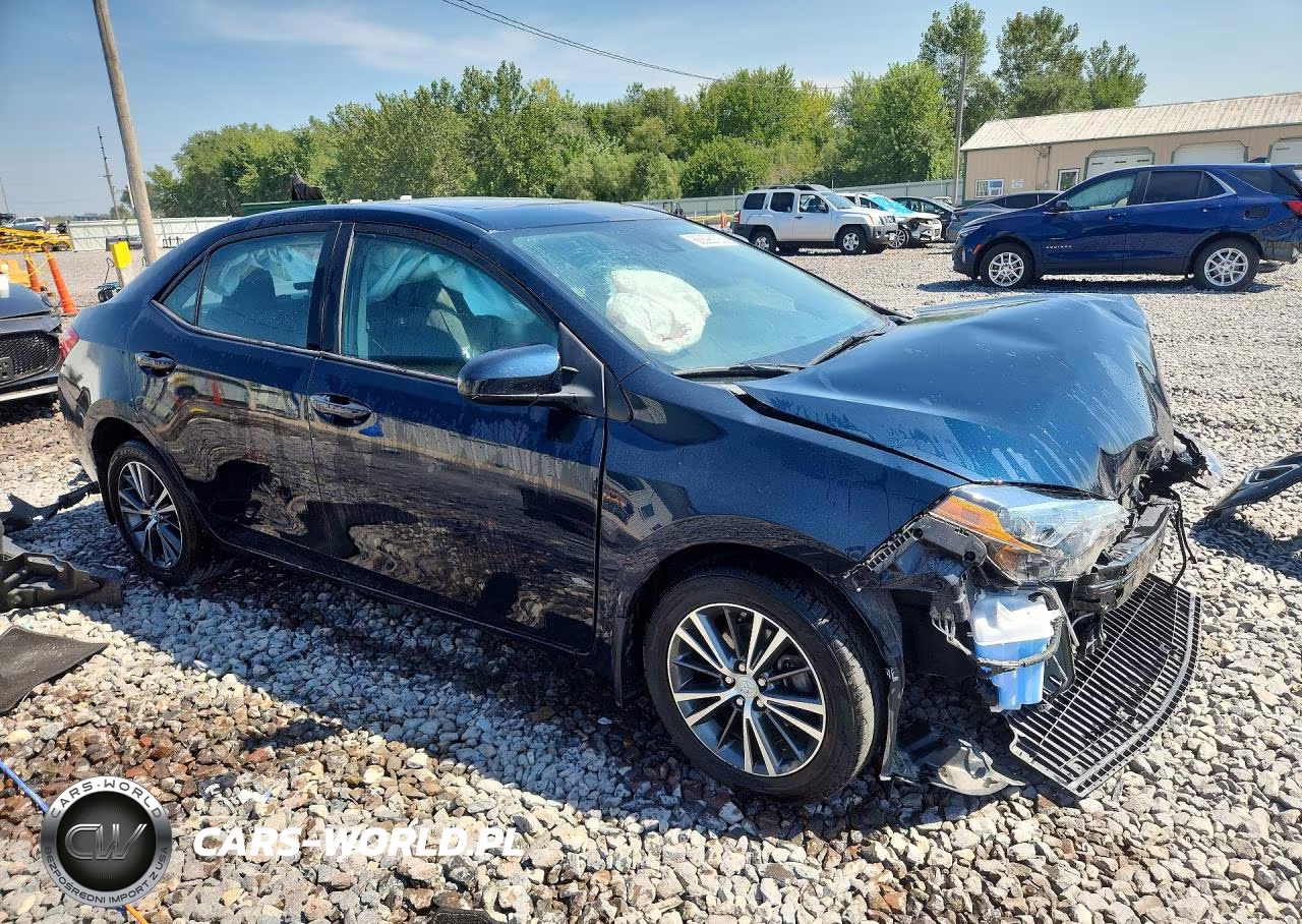 2018 Toyota Corolla Le VIN:2T1BURHE9JC056530 - 4