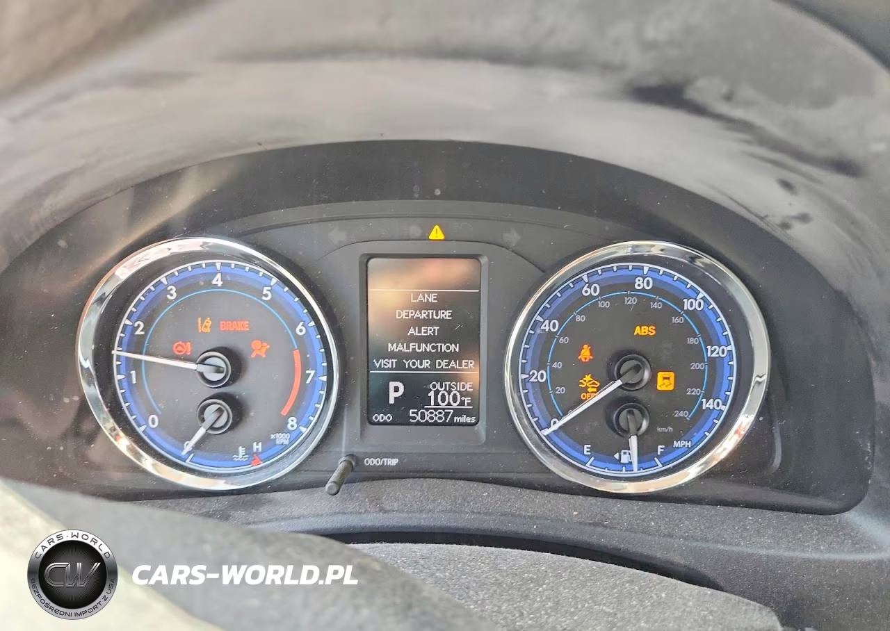 2018 Toyota Corolla Le VIN:2T1BURHE9JC056530 - 9