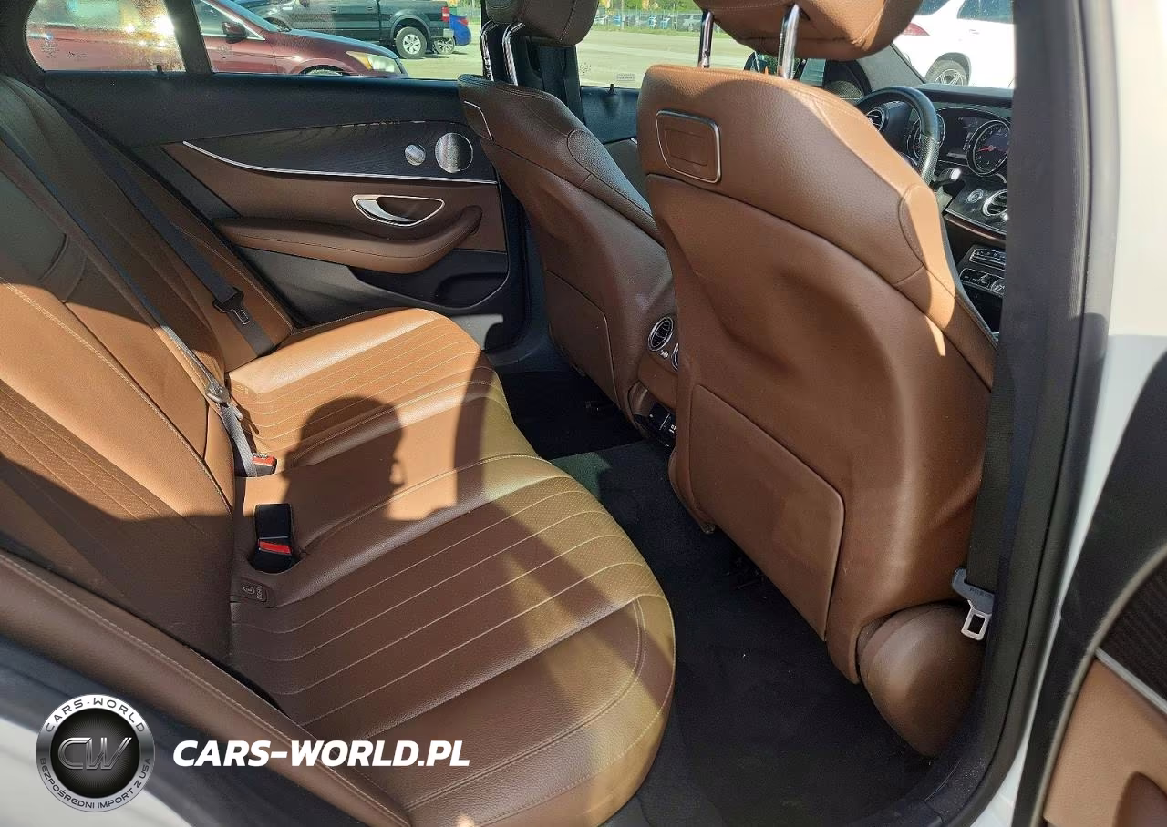 2018 Mercedes-Benz E 300 VIN:WDDZF4JB7JA471738 - 10