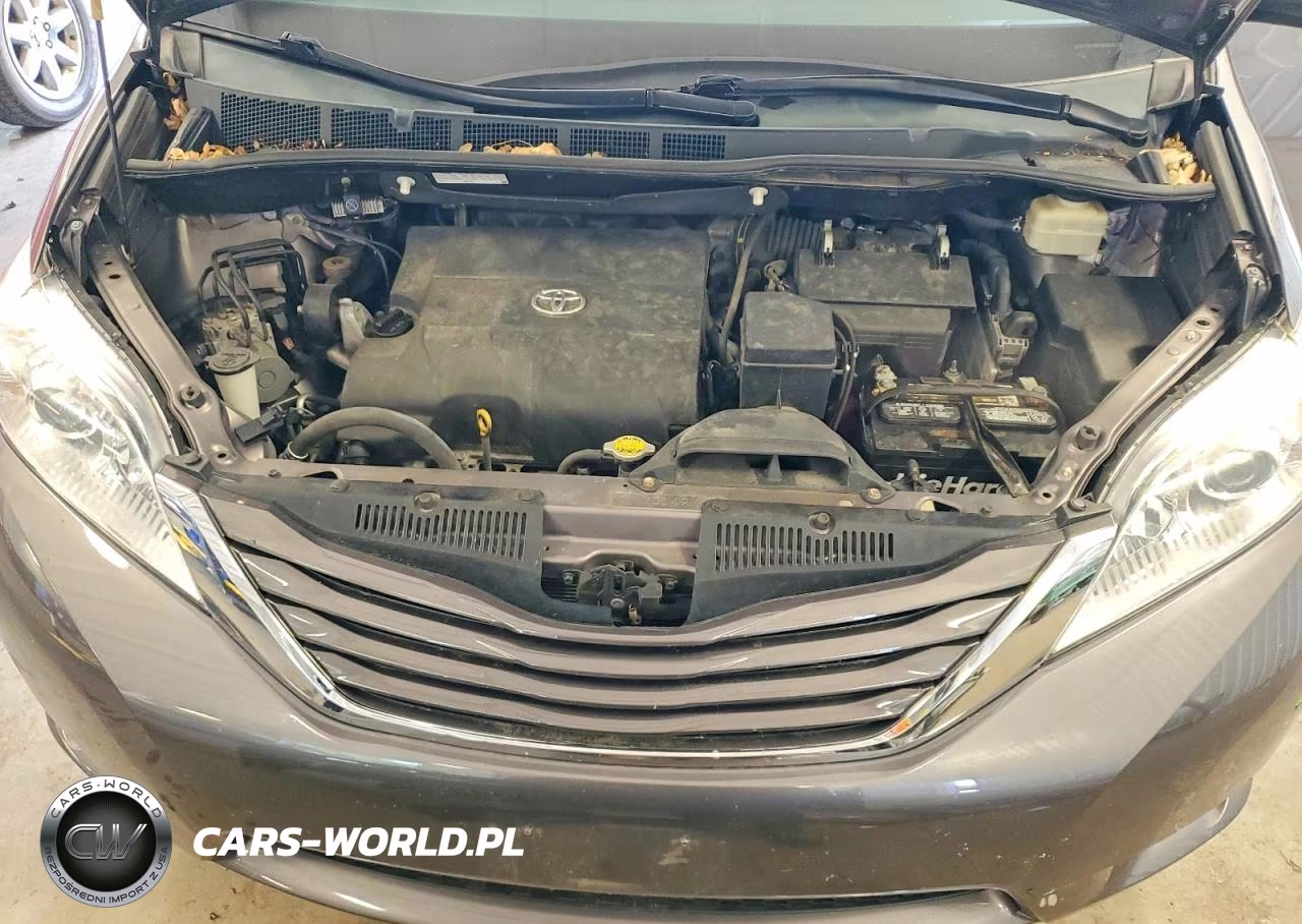 2015 Toyota Sienna Le VIN:5TDKK3DC6FS643872 - 12