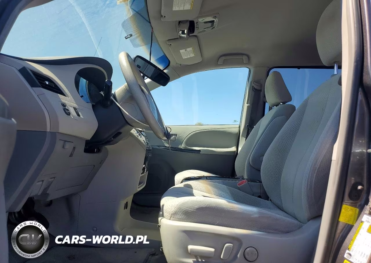2012 Toyota Sienna Le VIN:5TDKK3DC4CS229310 - 7