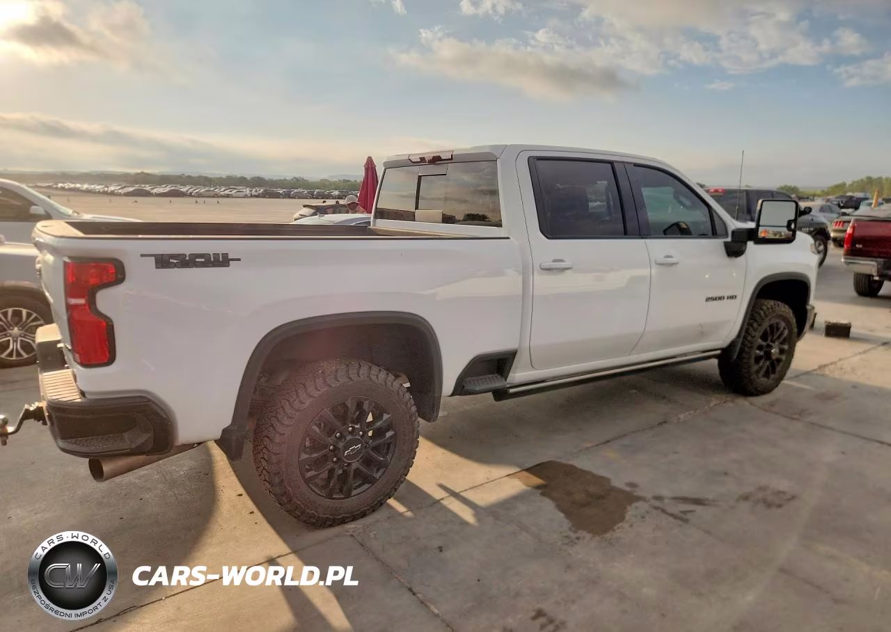 2025 Chevrolet Silverado K2500 Heavy Duty Ltz VIN:2GC4KPEY3S1225443 - 3