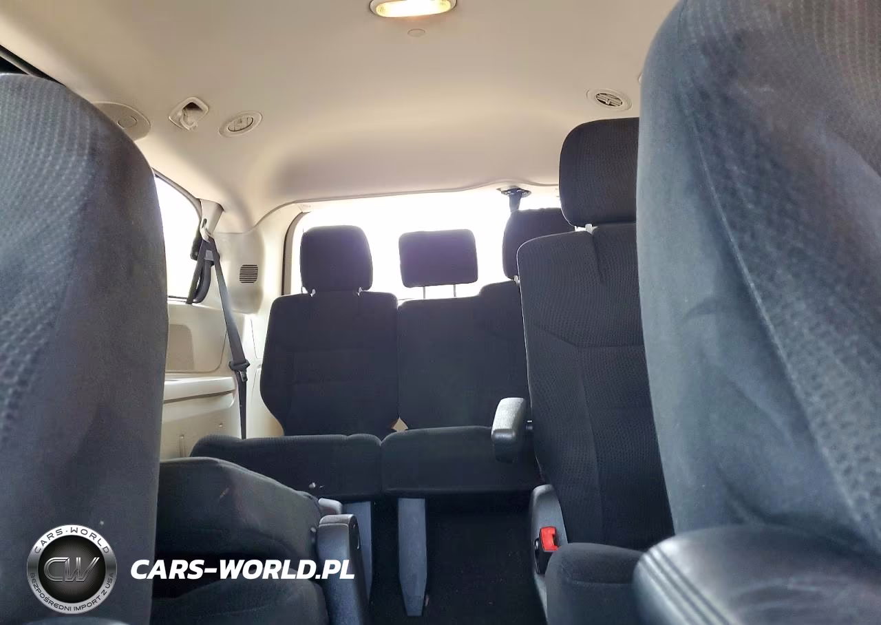 2016 Dodge Grand Caravan Sxt VIN:2C4RDGCG0GR179590 - 10