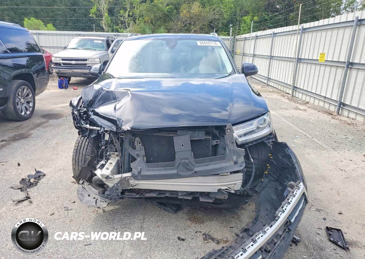 2019 Audi Q7 Premium VIN:WA1AHAF7XKD027056 - 5