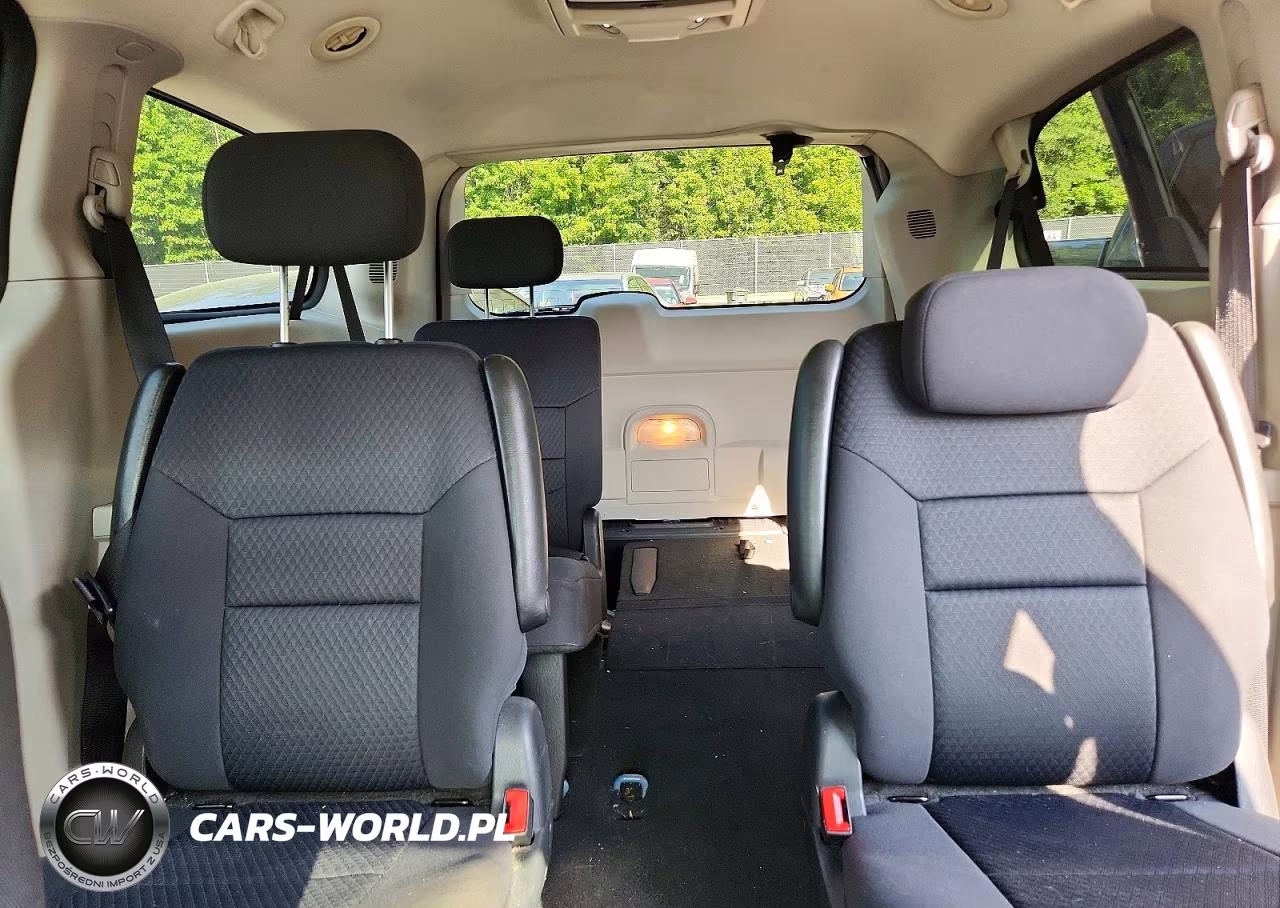 2010 Dodge Grand Caravan Sxt VIN:2D4RN5D13AR264025 - 10