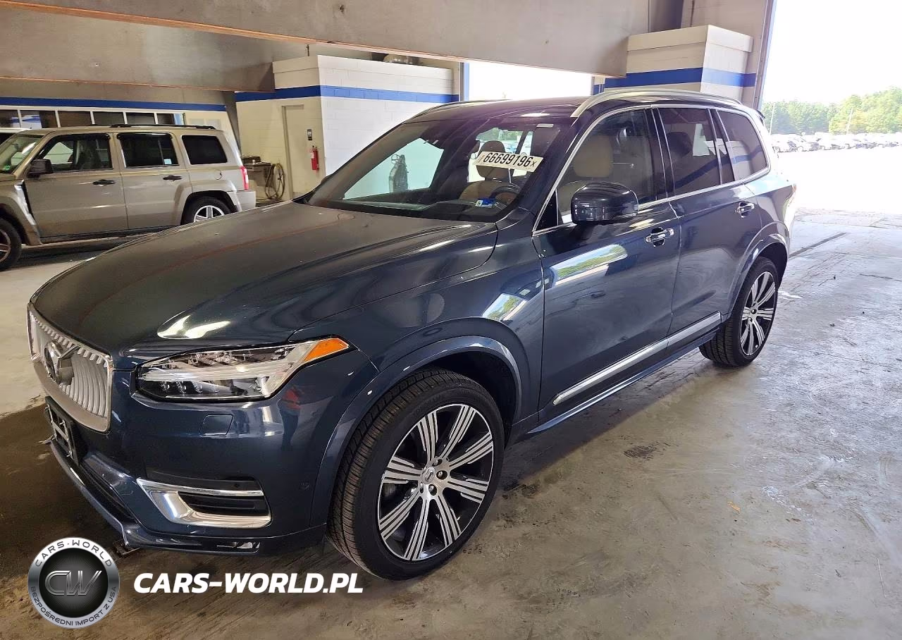 2022 Volvo Xc90 T6 Inscription – zdjęcie 1 z 13