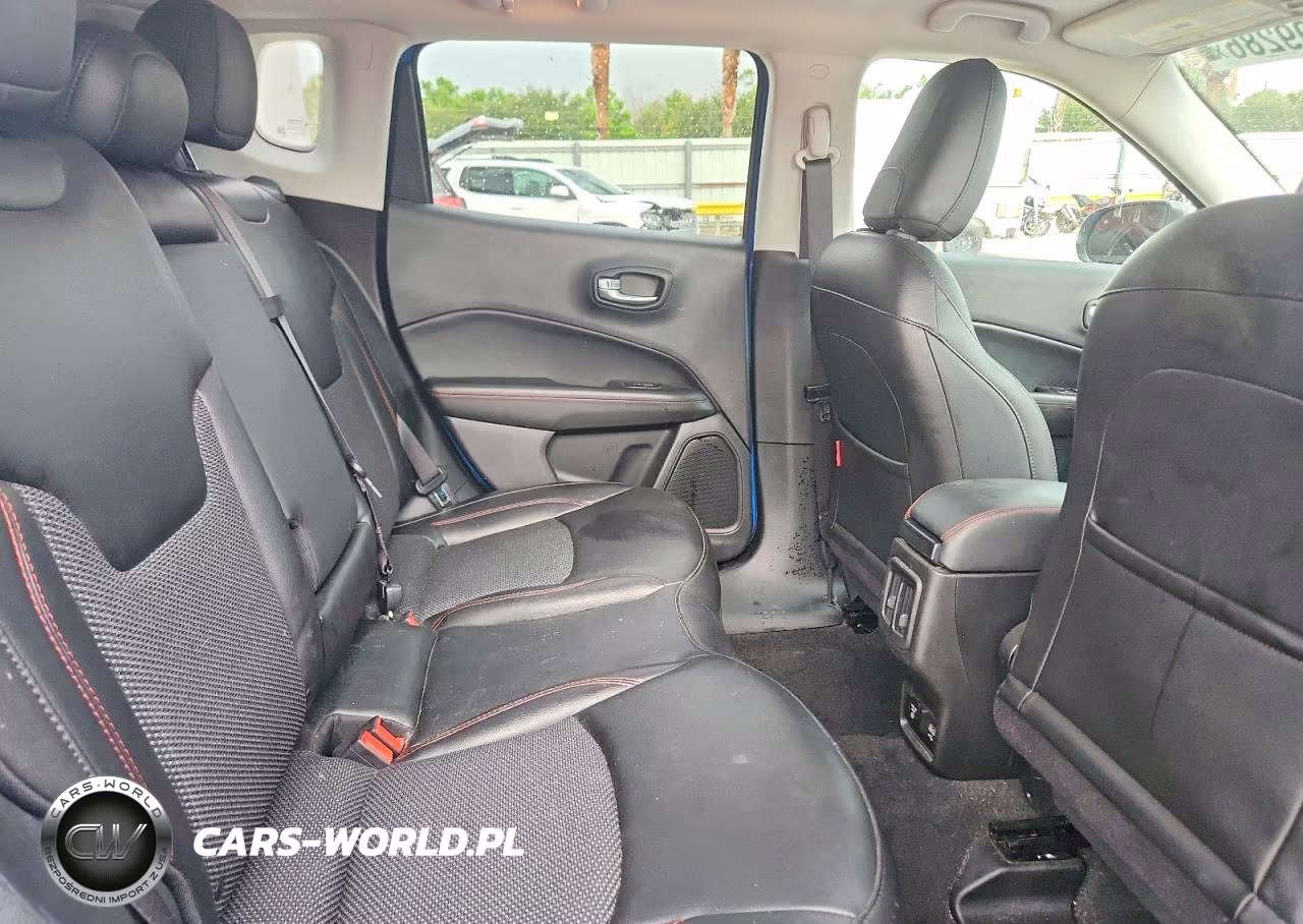 2020 Jeep Compass Trailhawk VIN:3C4NJDDB3LT223615 - 11