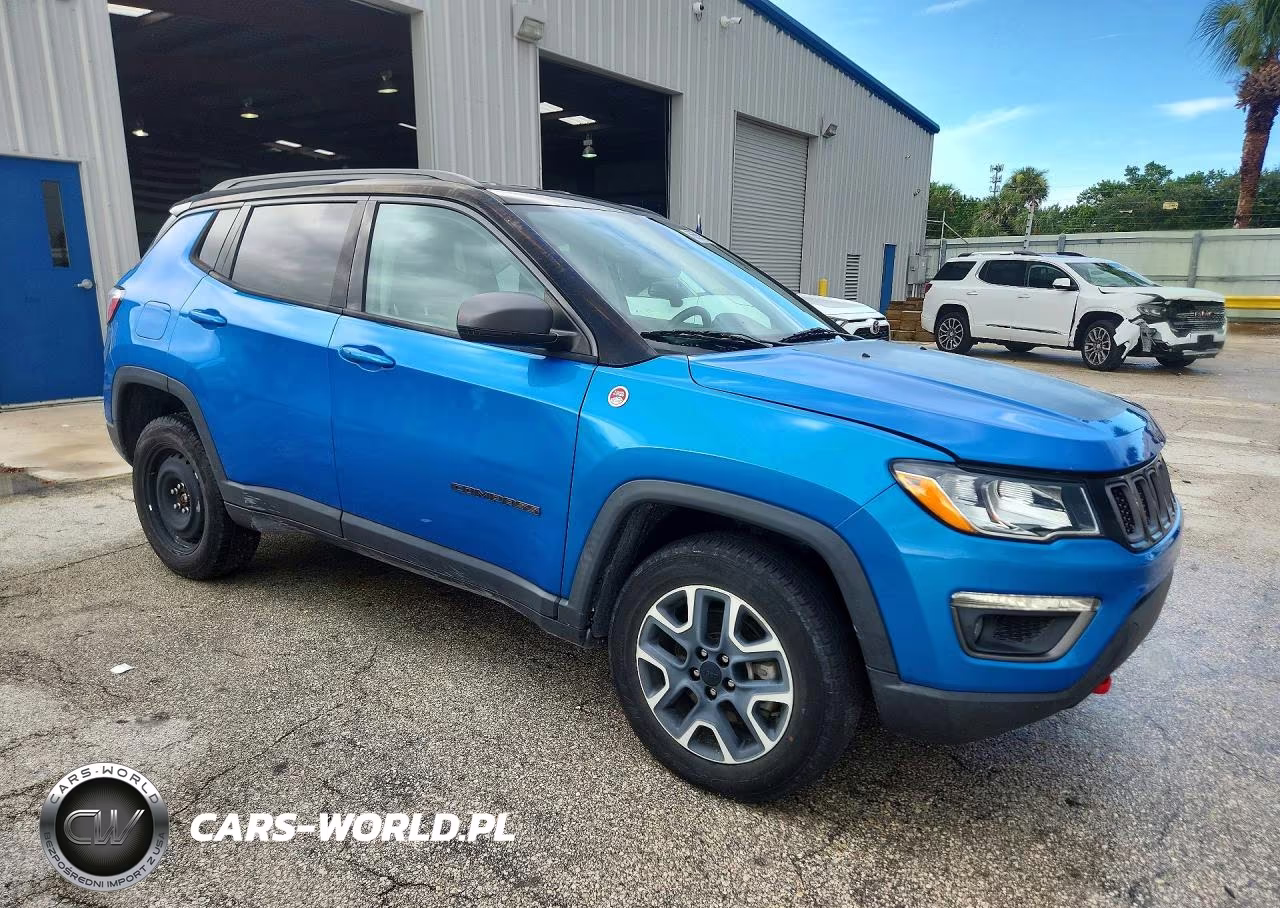 2020 Jeep Compass Trailhawk VIN:3C4NJDDB3LT223615 - 4