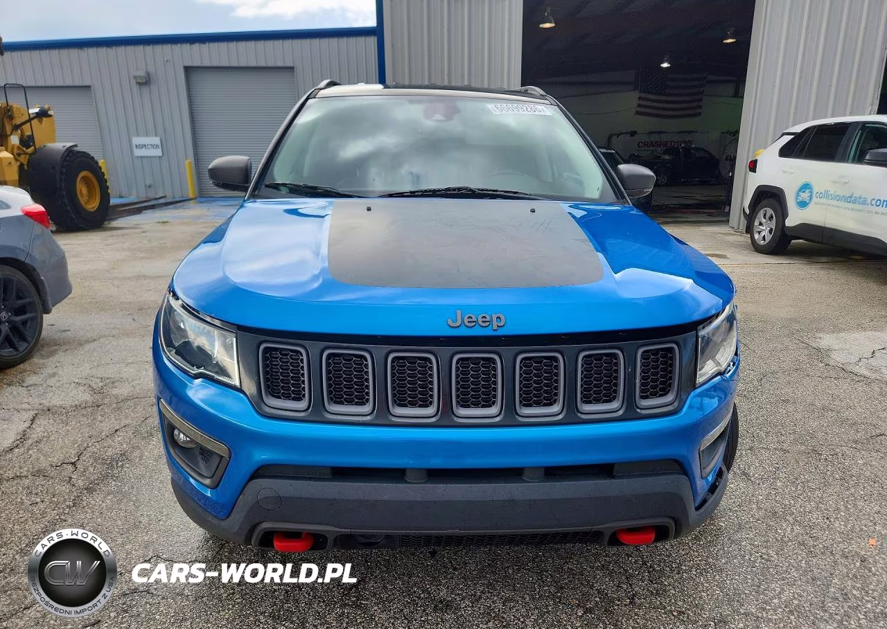 2020 Jeep Compass Trailhawk VIN:3C4NJDDB3LT223615 - 5