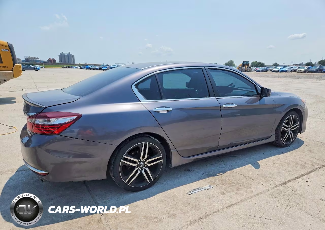 2017 Honda Accord Sport VIN:1HGCR2F54HA259843 - 3