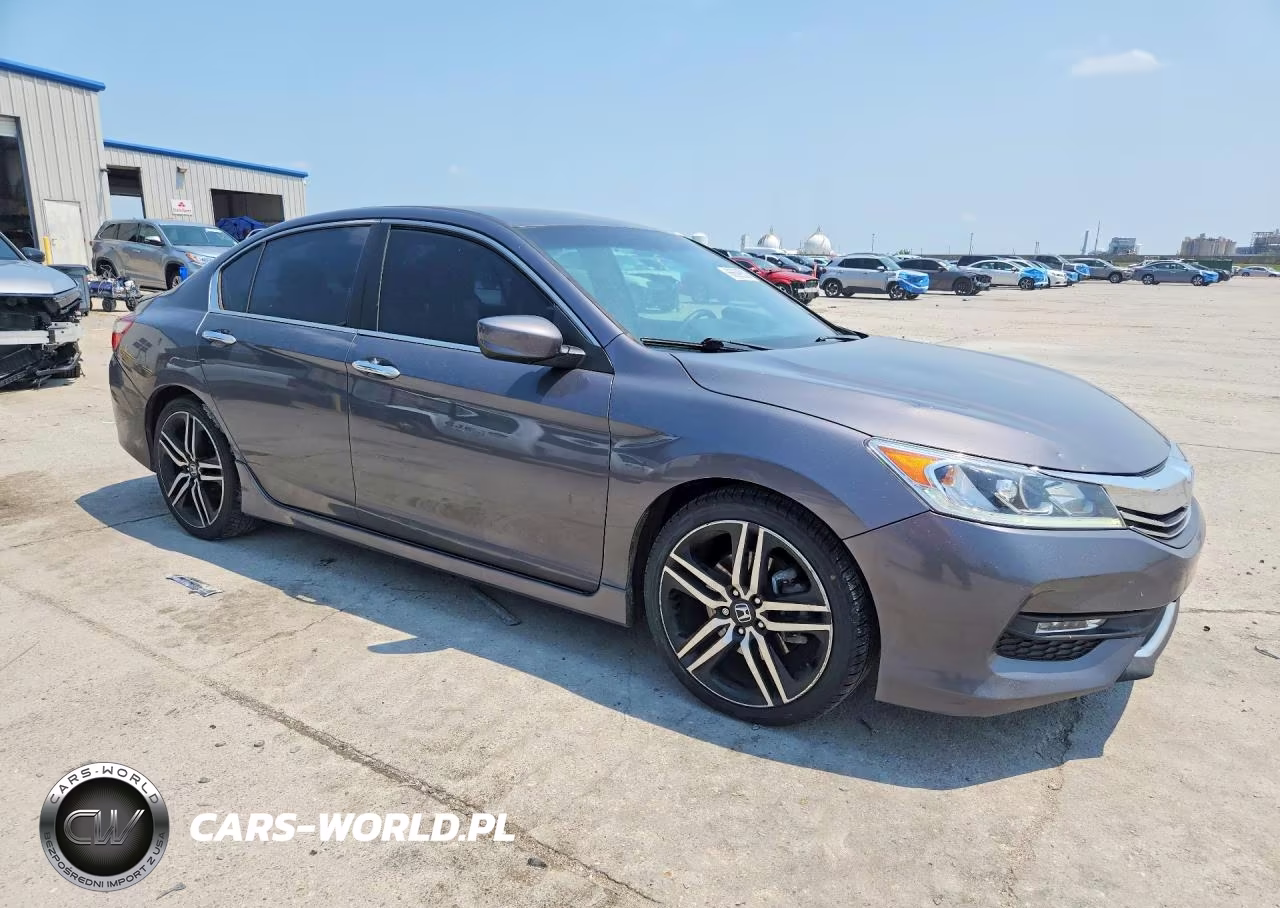 2017 Honda Accord Sport VIN:1HGCR2F54HA259843 - 4