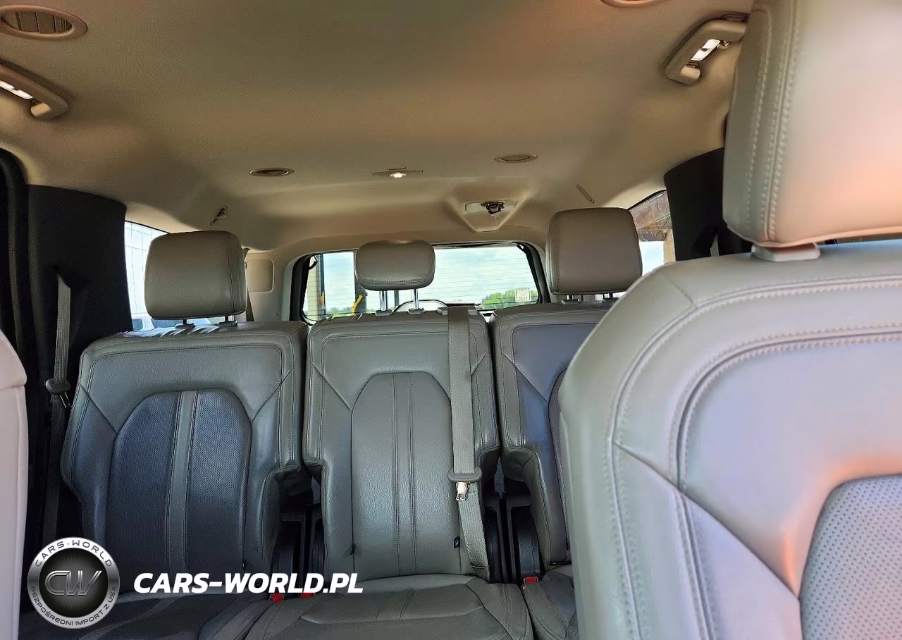 2018 Ford Expedition Max Limited VIN:1FMJK1KT5JEA53403 - 10