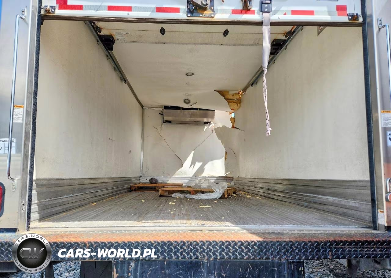 2022 Chevrolet 5500Xd Refrigerated Box Truck VIN:JALEEW16XN7901161 - 10