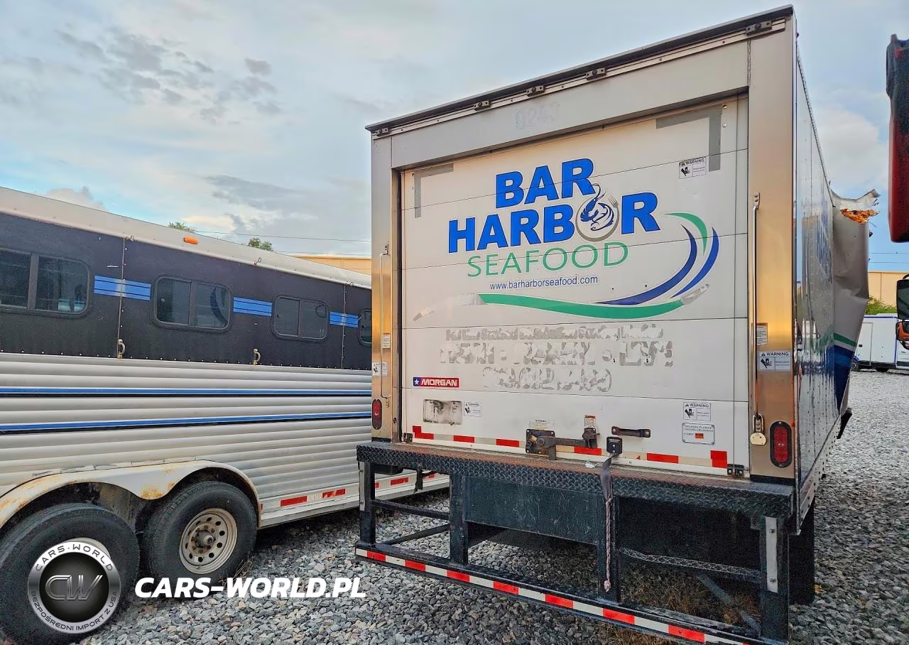 2022 Chevrolet 5500Xd Refrigerated Box Truck VIN:JALEEW16XN7901161 - 3