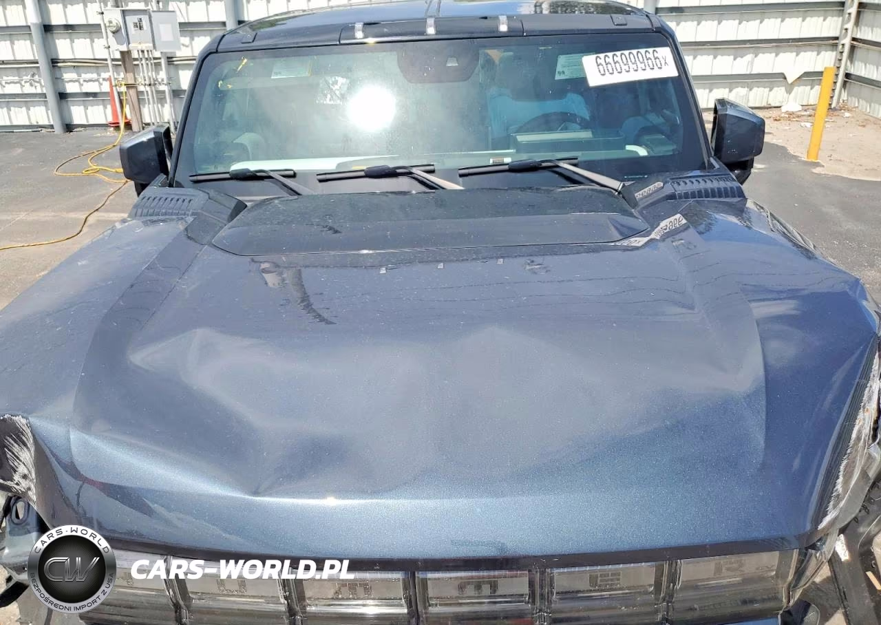 2025 GMC Hummer Pickup 2X VIN:1GT40BDD5SU117983 - 12