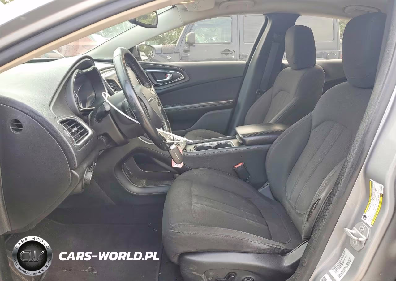 2015 Chrysler 200 Limited VIN:1C3CCCABXFN564342 - 7