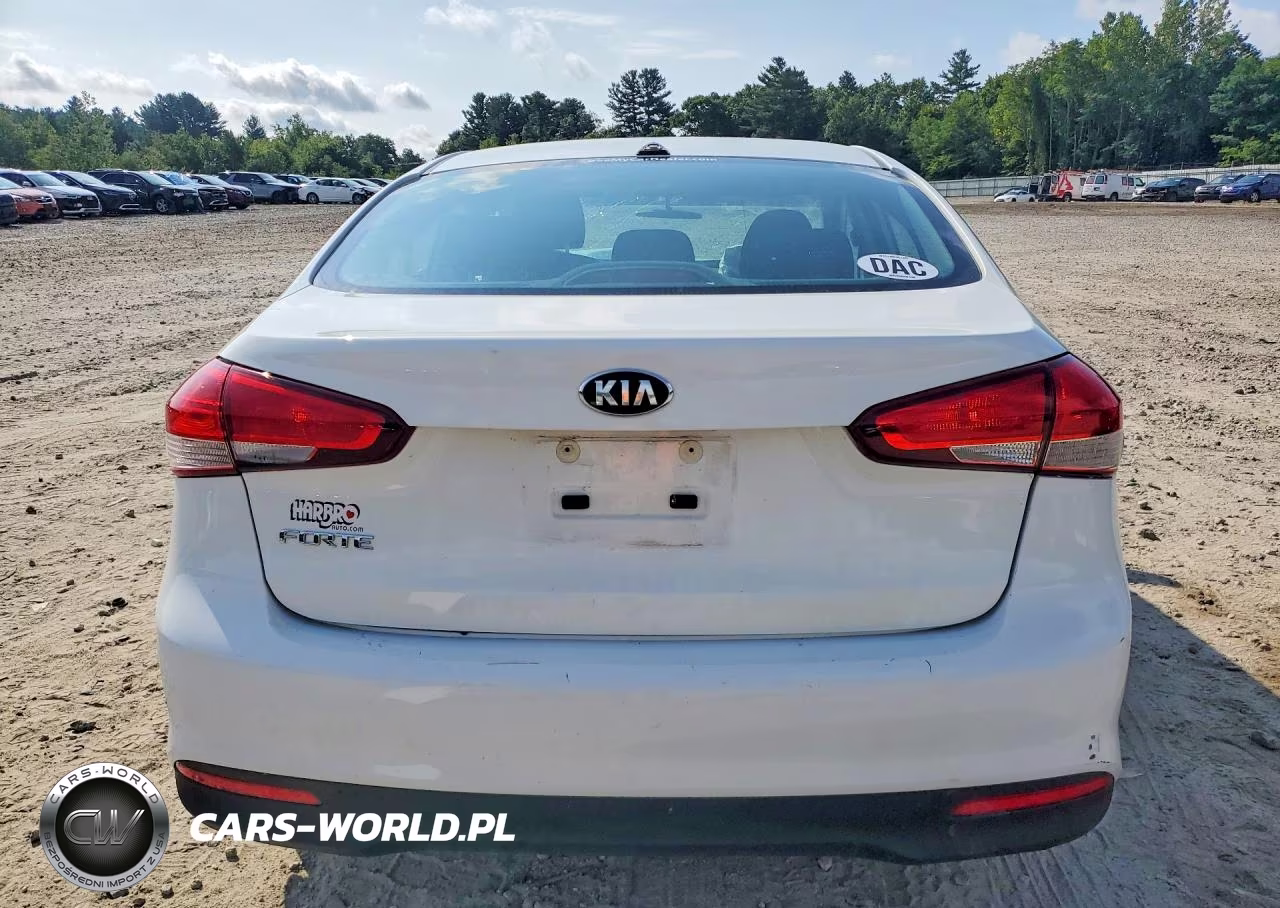 2017 Kia Forte Lx VIN:3KPFK4A77HE092492 - 6