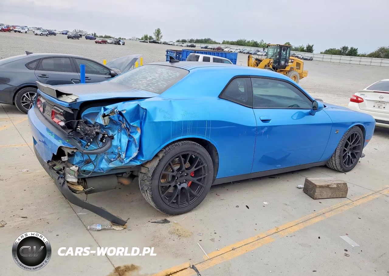 2018 Dodge Challenger R-T 392 VIN:2C3CDZFJ2JH327880 - 3