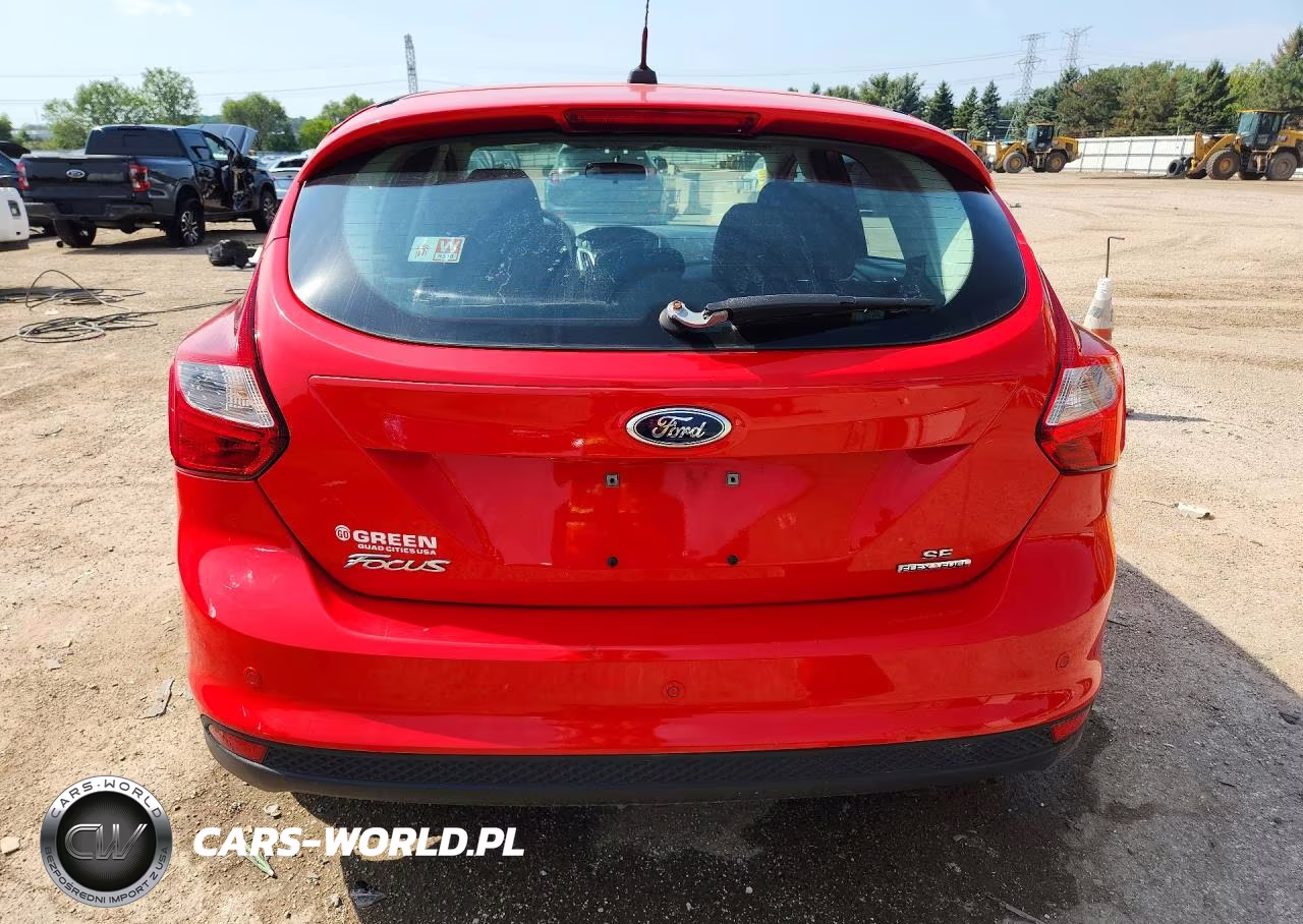 2014 Ford Focus Se VIN:1FADP3K28EL462797 - 6