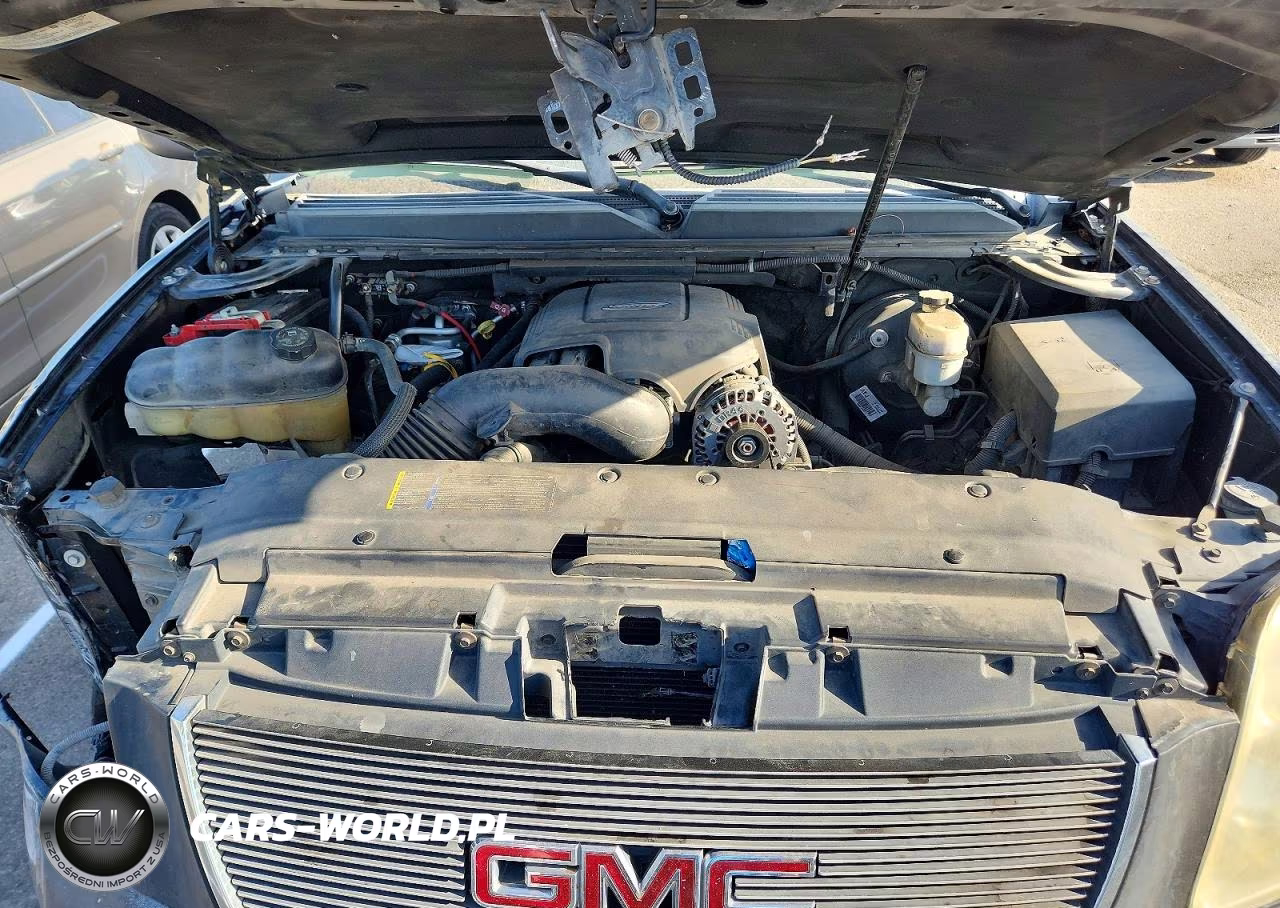 2007 GMC Yukon VIN:1GKFC13J37R173632 - 12