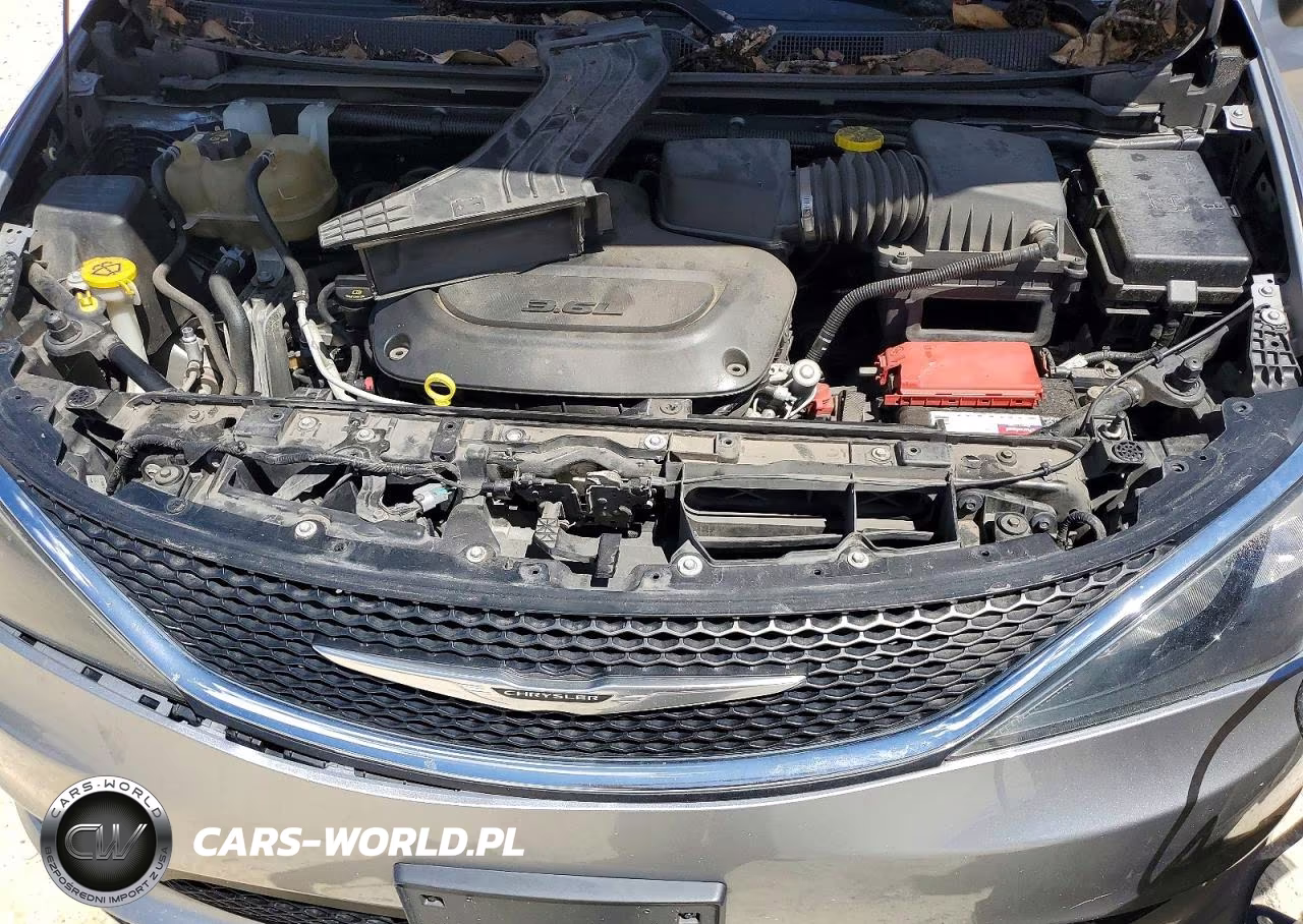2021 Chrysler Voyager Lxi VIN:2C4RC1DG7MR523443 - 12