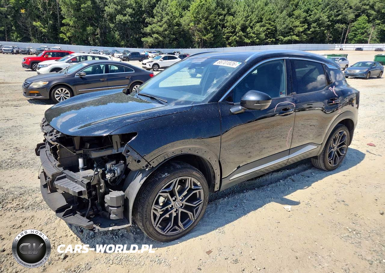 2025 Nissan Kicks Sr