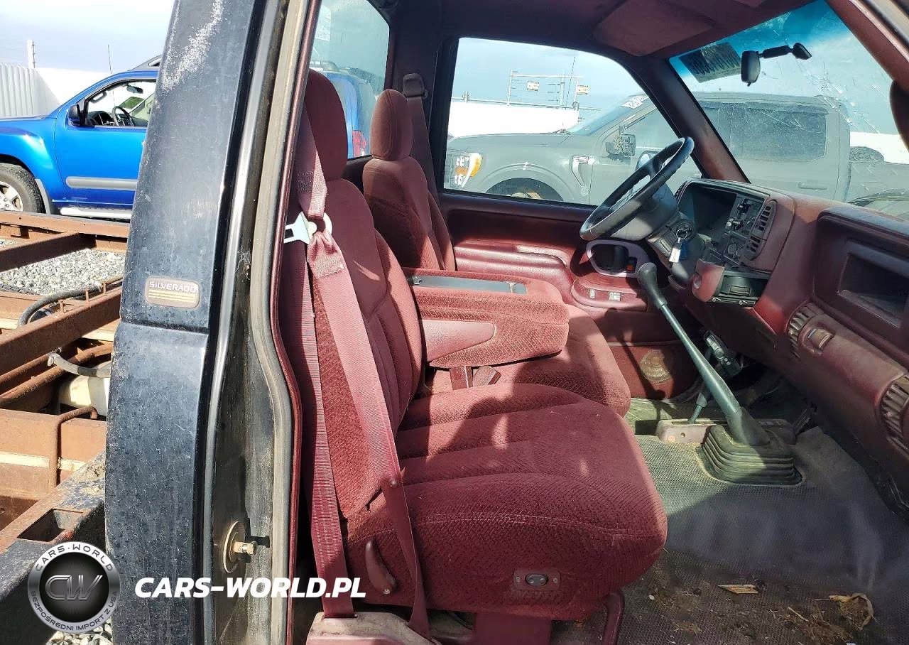 1998 Chevrolet 3500 VIN:1GBJK34J8WF001121 - 10