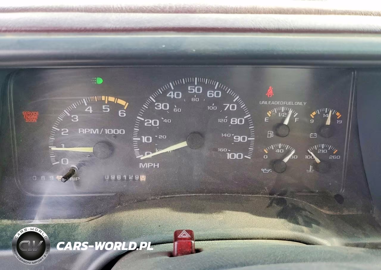 1998 Chevrolet 3500 VIN:1GBJK34J8WF001121 - 9
