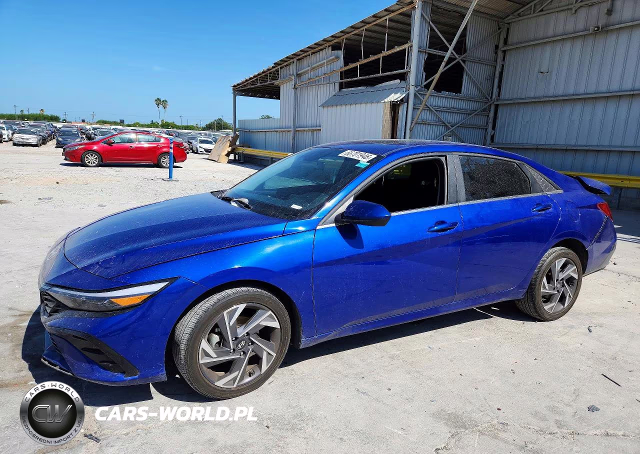 2024 HYUNDAI ELANTRA SEL