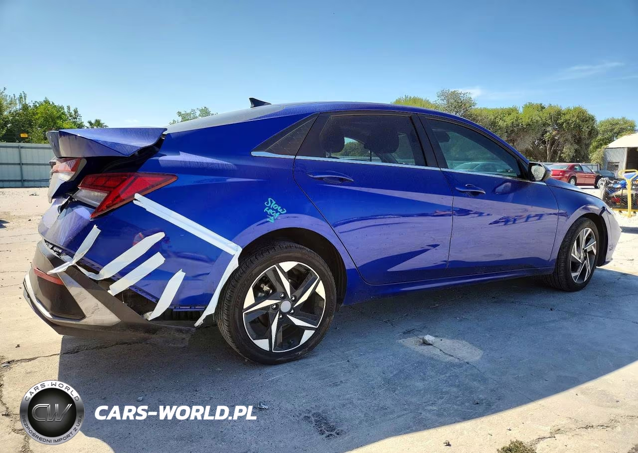 2024 HYUNDAI ELANTRA SEL VIN:KMHLS4DGXRU820304 - 3