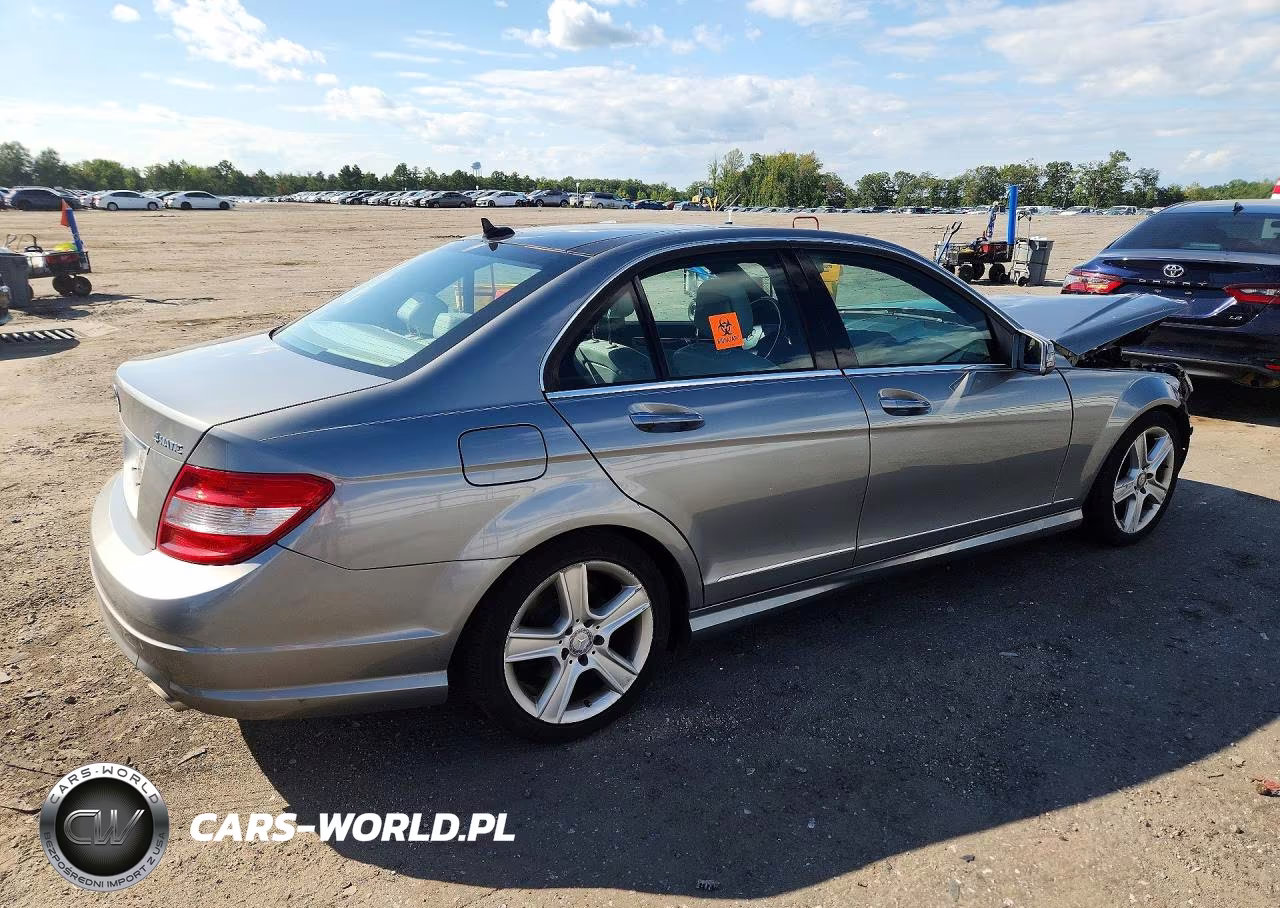 2011 Mercedes-Benz C 300 4Matic VIN:WDDGF8BB5BA504010 - 3