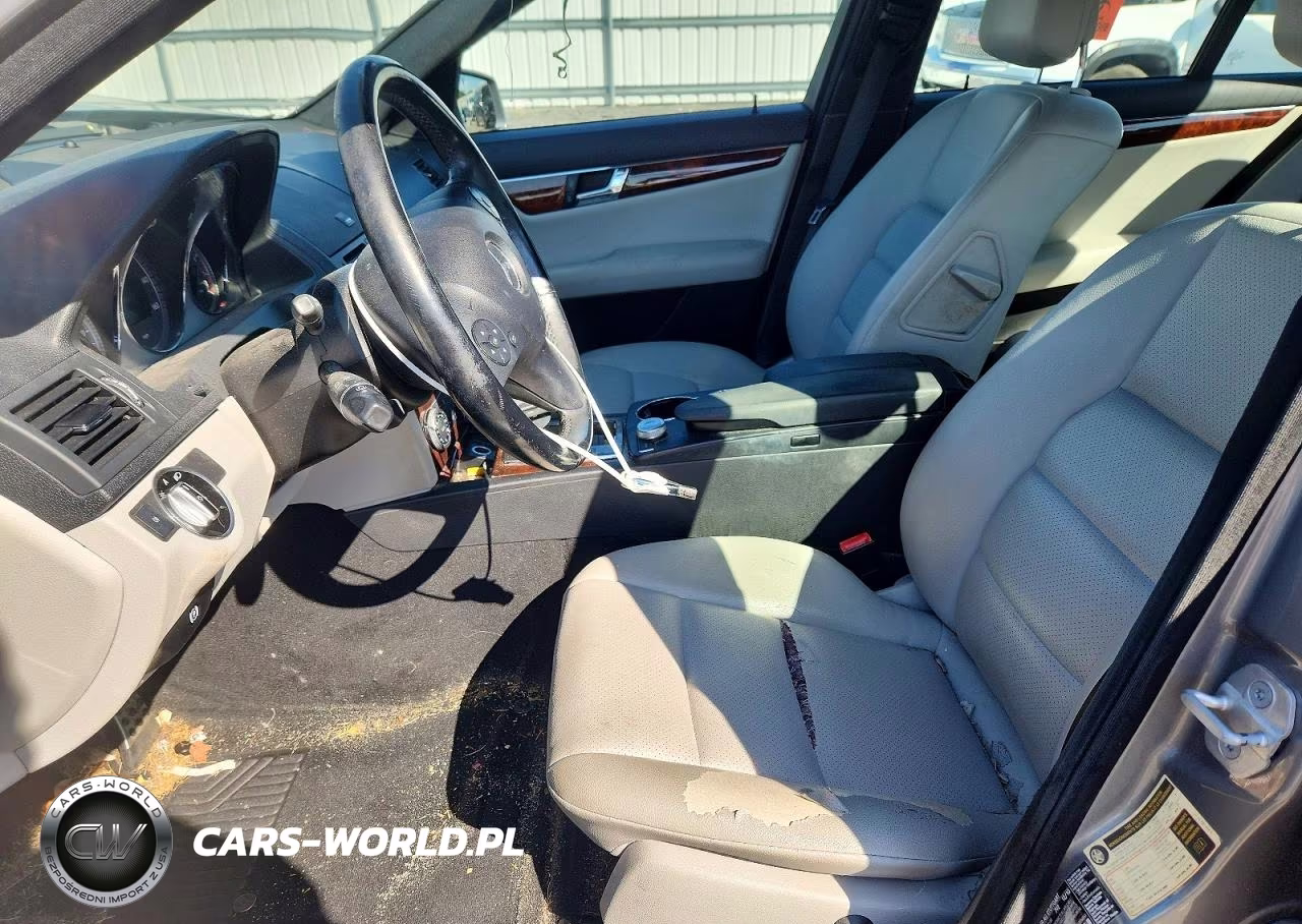 2011 Mercedes-Benz C 300 4Matic VIN:WDDGF8BB5BA504010 - 7