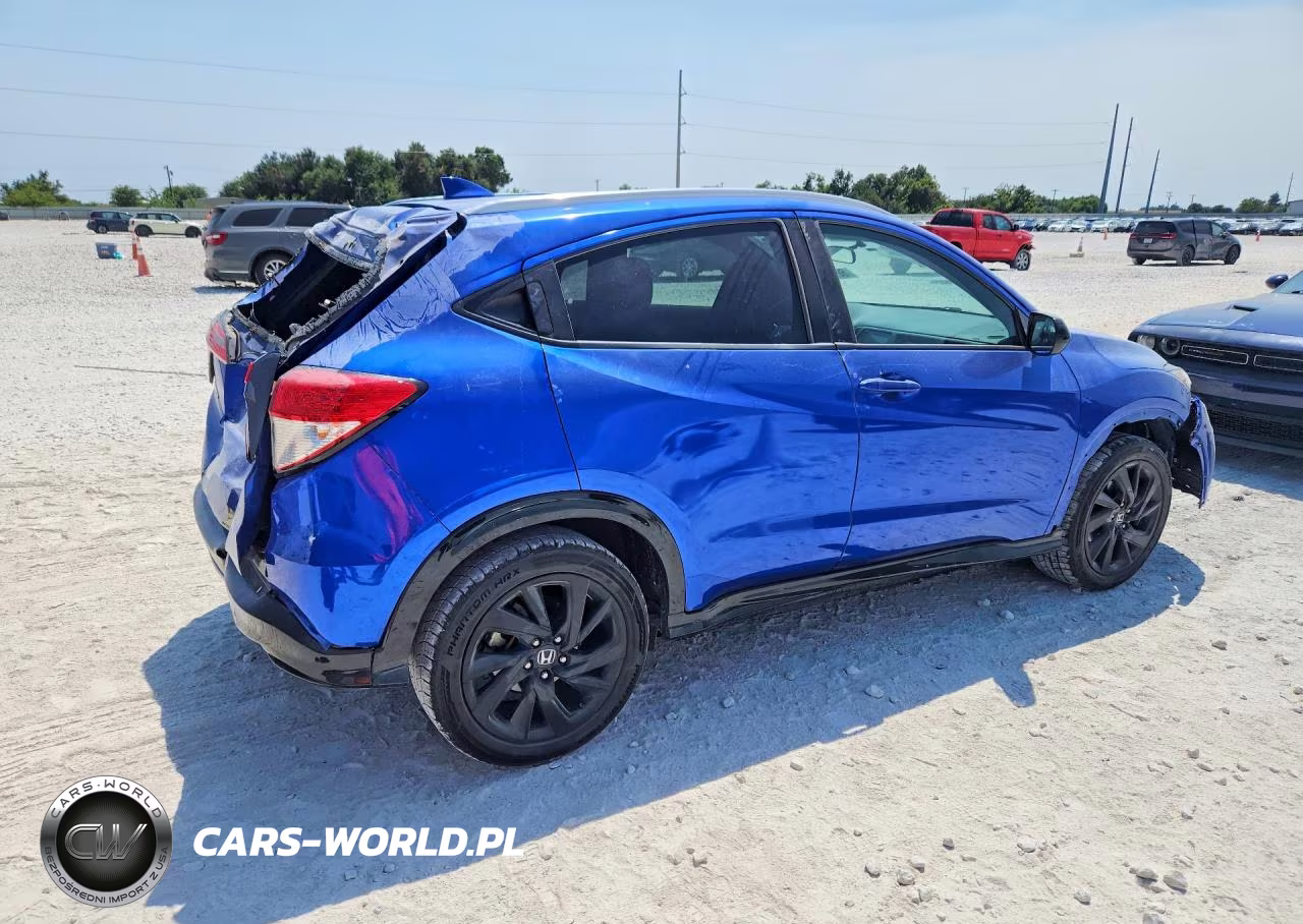2022 Honda Hr-V Sport VIN:3CZRU5H18NM724412 - 3