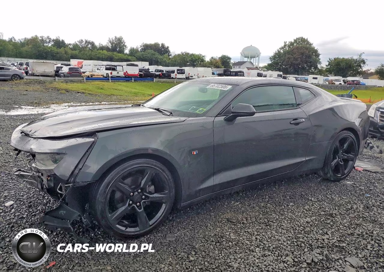 2018 Chevrolet Camaro Lt VIN:1G1FB1RS9J0138208 - 1