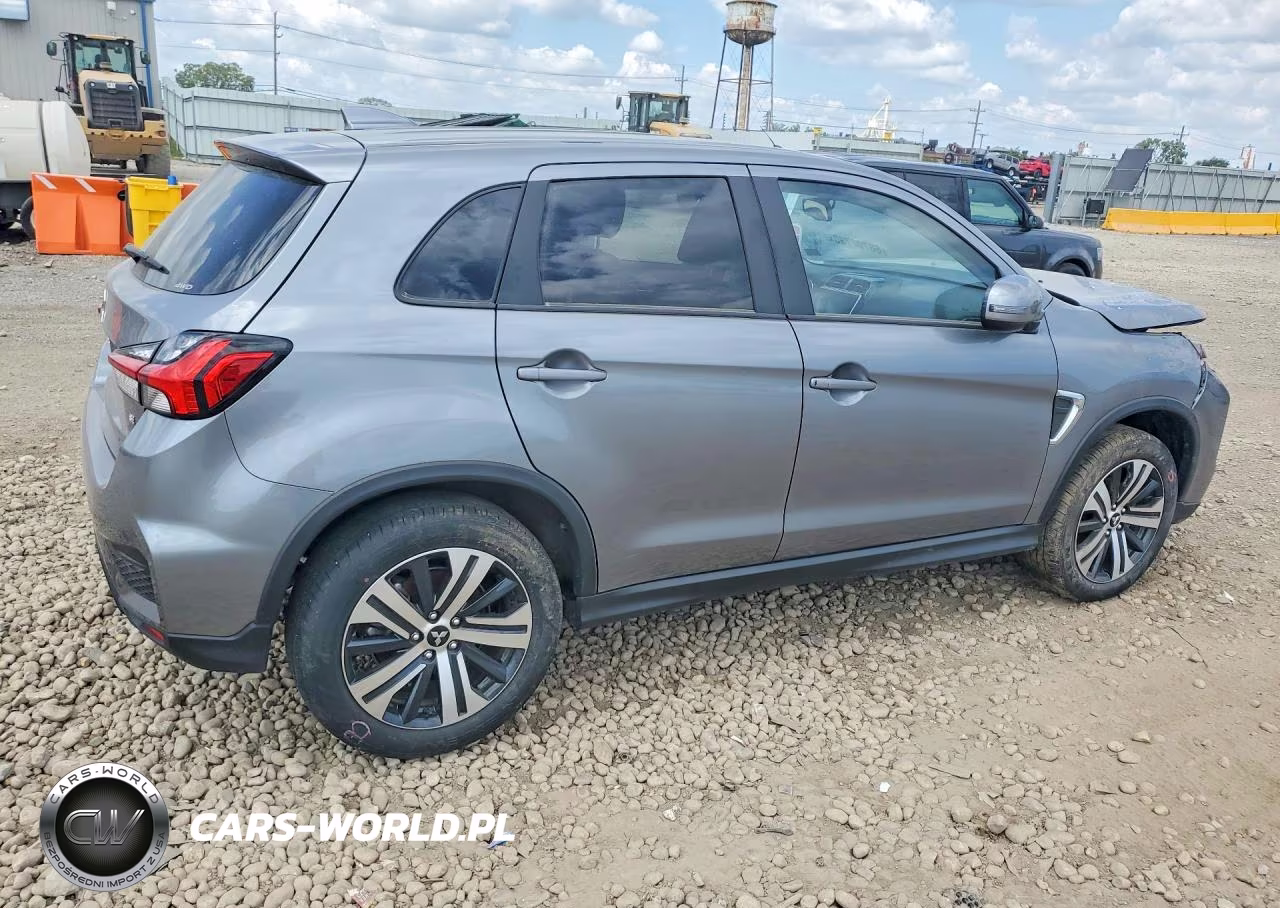 2025 Mitsubishi Outlander Sport S VIN:JA4ARUAU2SU006956 - 3