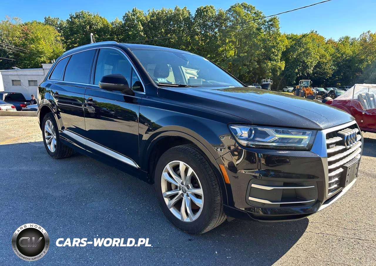 2018 Audi Q7 Premium VIN:WA1AHAF70JD007669 - 4
