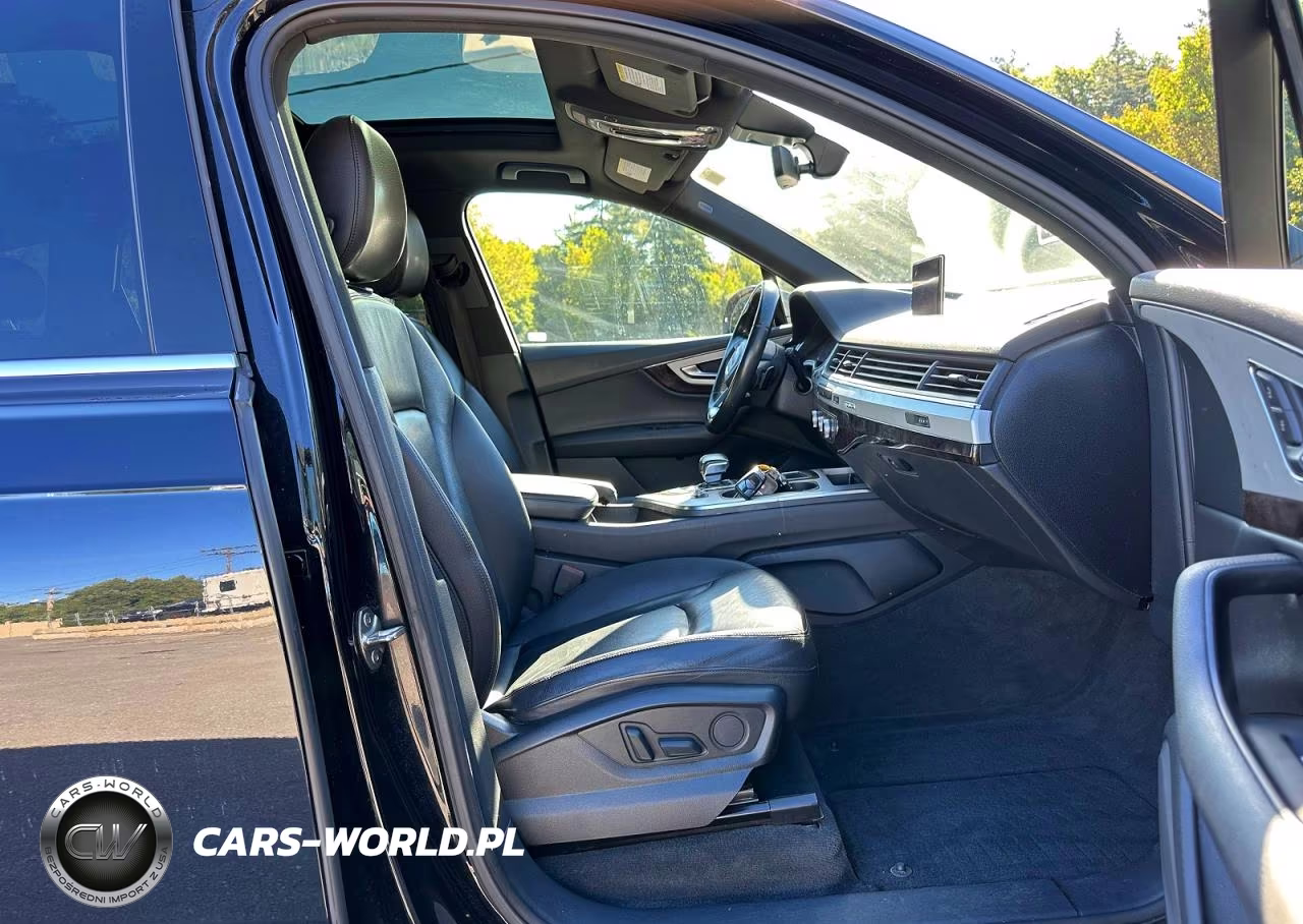 2018 Audi Q7 Premium VIN:WA1AHAF70JD007669 - 6