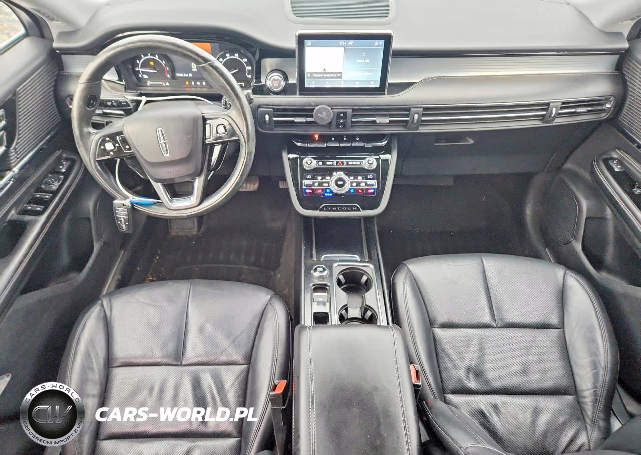 2020 Lincoln Corsair Standard VIN:5LMCJ1D92LUL26302 - 8