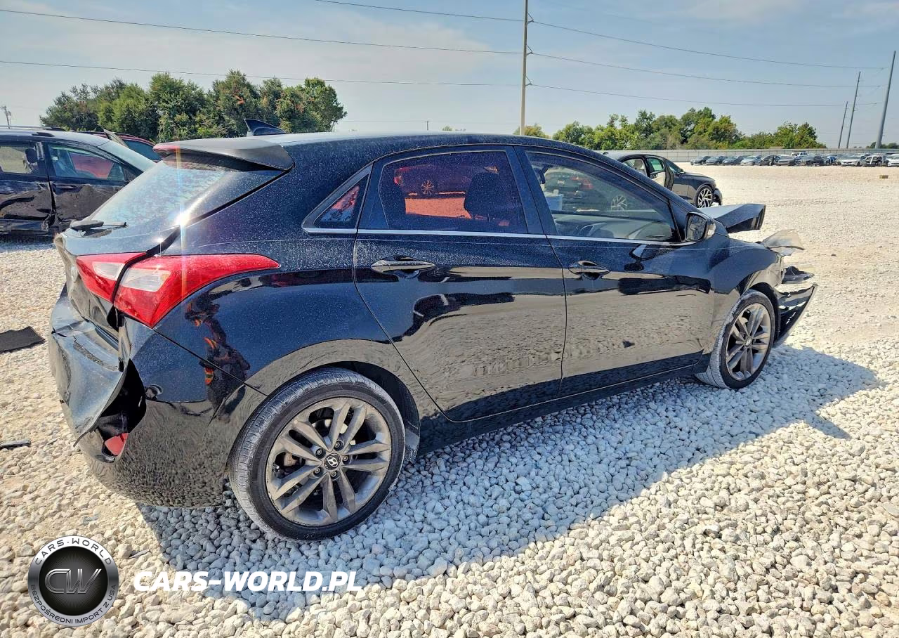 2016 Hyundai Elantra Gt Base VIN:KMHD35LH4GU296985 - 3